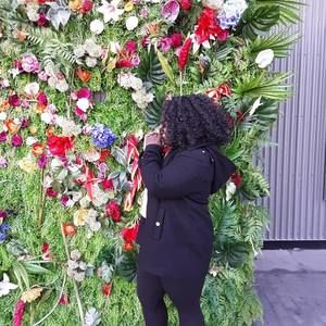 Meet your Posher, Clarissa